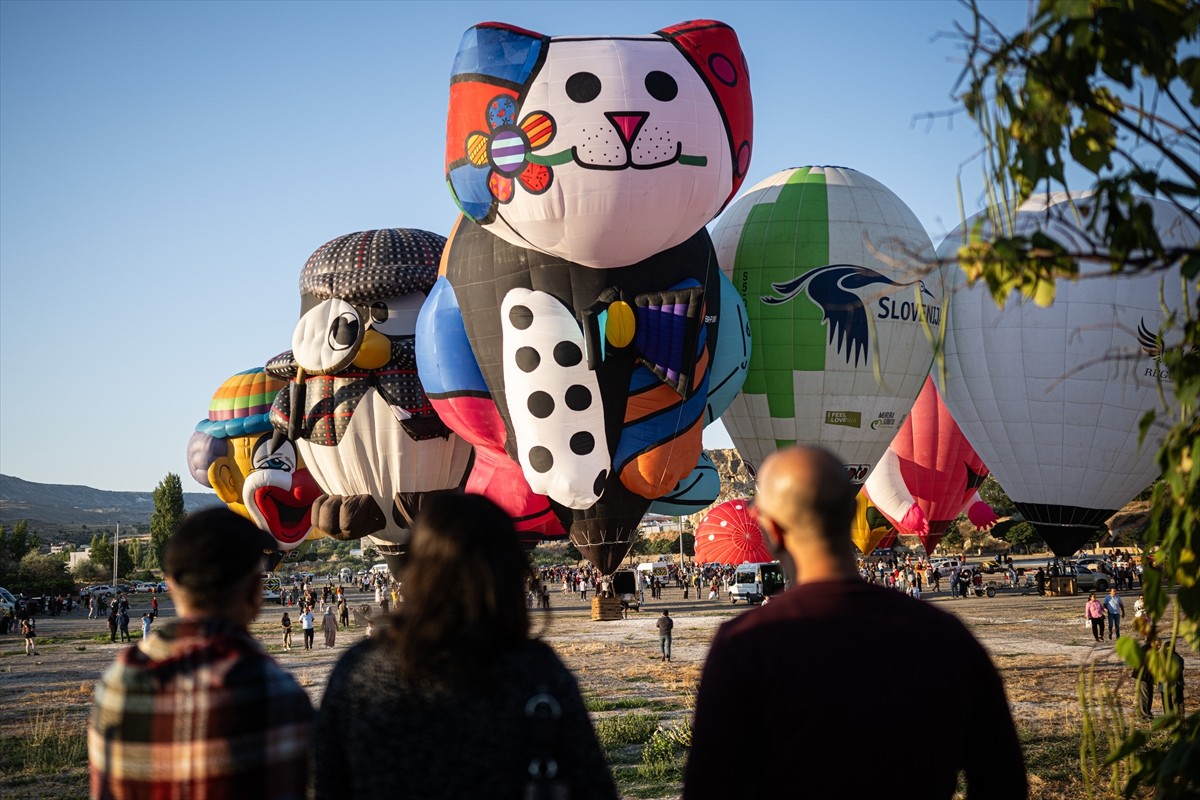 Kültür ve Turizm Bakanlığınca düzenlenen "Nevşehir Kültür Yolu Festivali"ne Türkiye'nin yanı sıra...