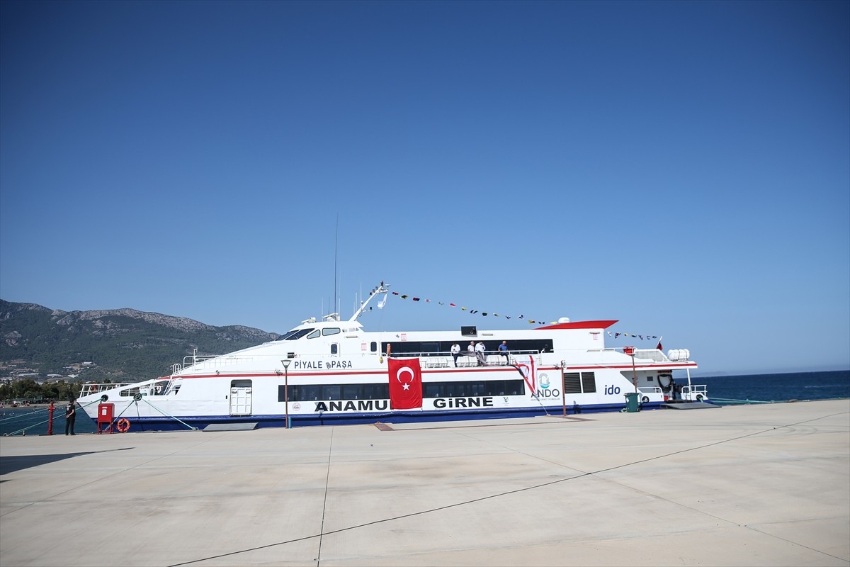 Mersin'in Anamur ilçesinde, Anamur Feribot ve Deniz Uçağı İskelesi'nin açılışı...