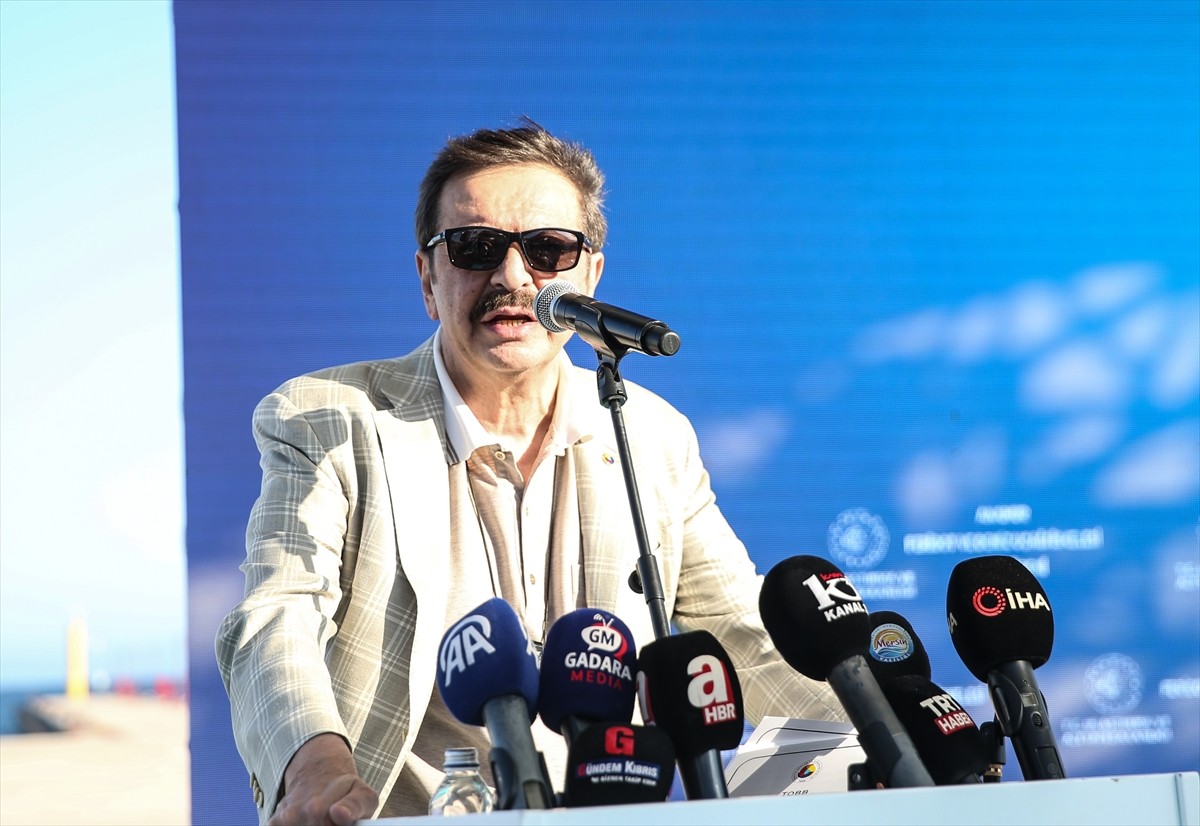 Mersin'in Anamur ilçesinde, Anamur Feribot ve Deniz Uçağı İskelesi'nin açılışı...