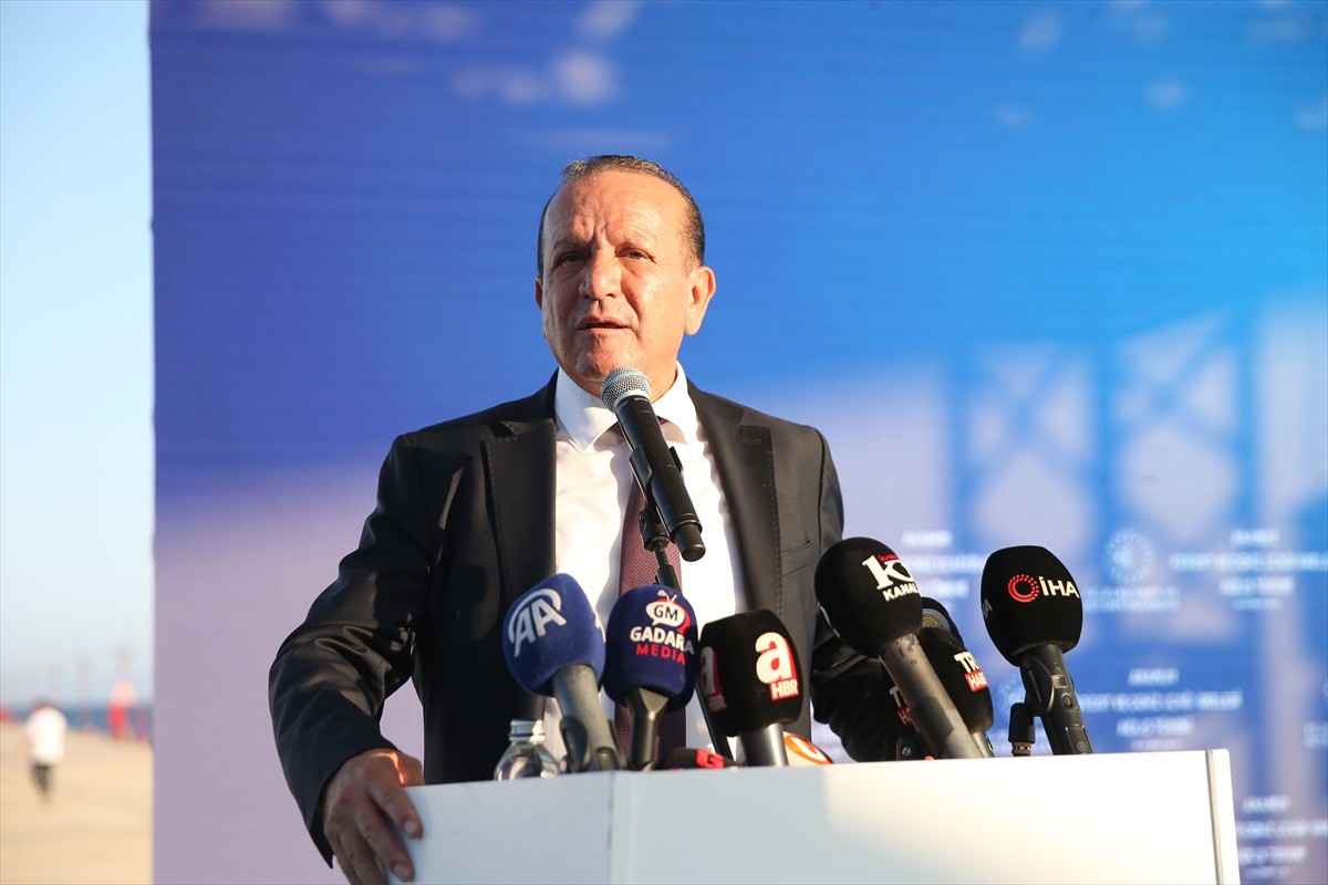 Mersin'in Anamur ilçesinde, Anamur Feribot ve Deniz Uçağı İskelesi'nin açılışı...