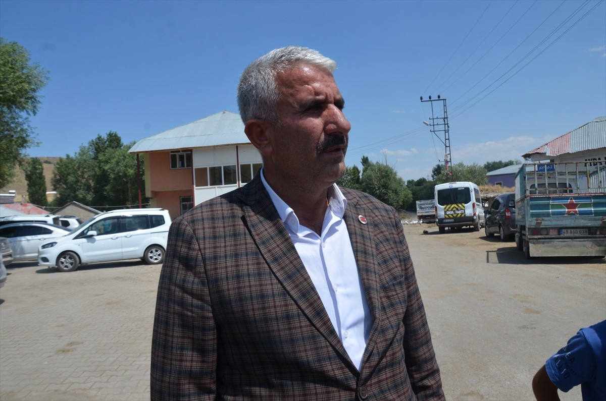 Muş'ta serinlemek için girdikleri Alparslan 1 Baraj Gölü'nde cansız bedenleri çıkarılan 2'si çocuk...