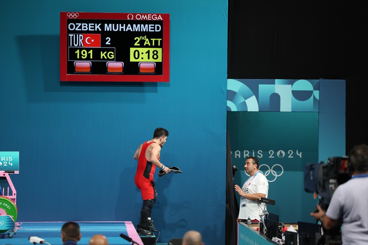 Paris 2024 Olimpiyat Oyunları halter kategorisinde erkekler 73. kilo müsabakaları South Paris...