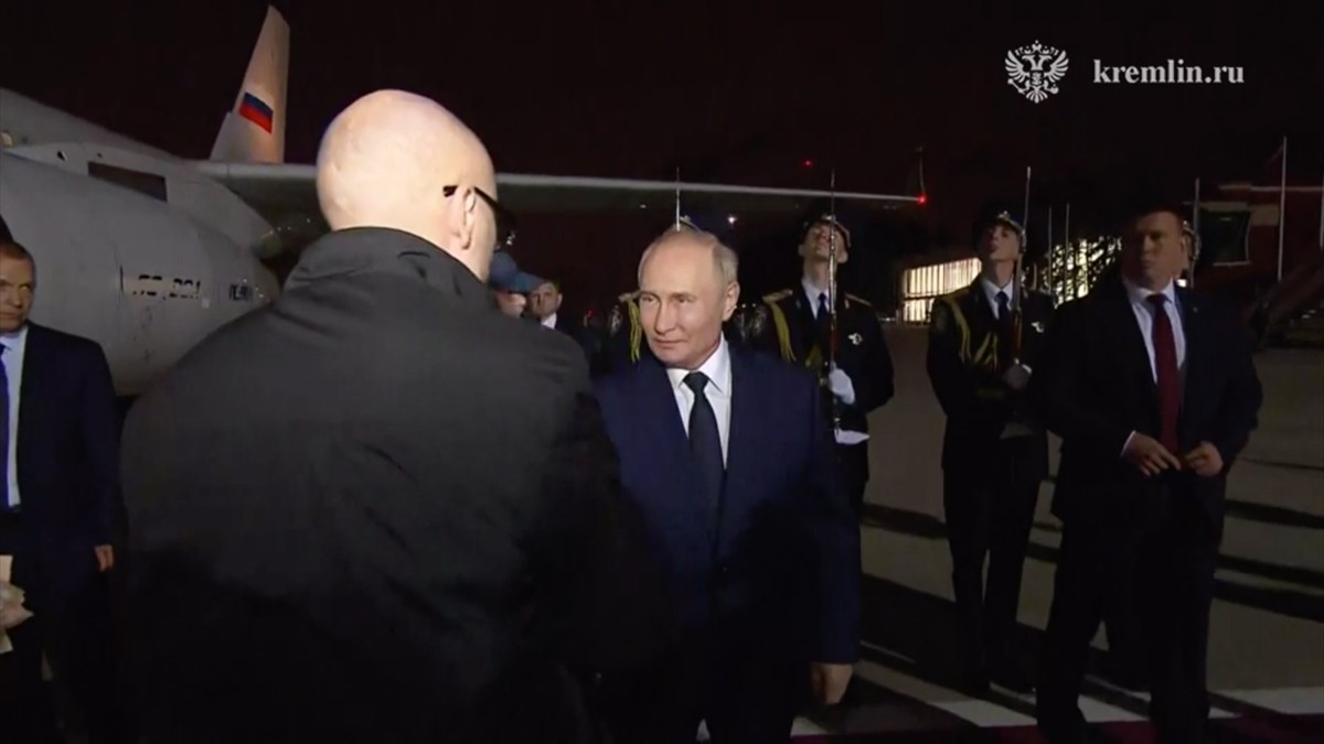 Rusya Devlet Başkanı Vladimir Putin, Milli İstihbarat Teşkilatının (MİT) yönetiminde Ankara’da...