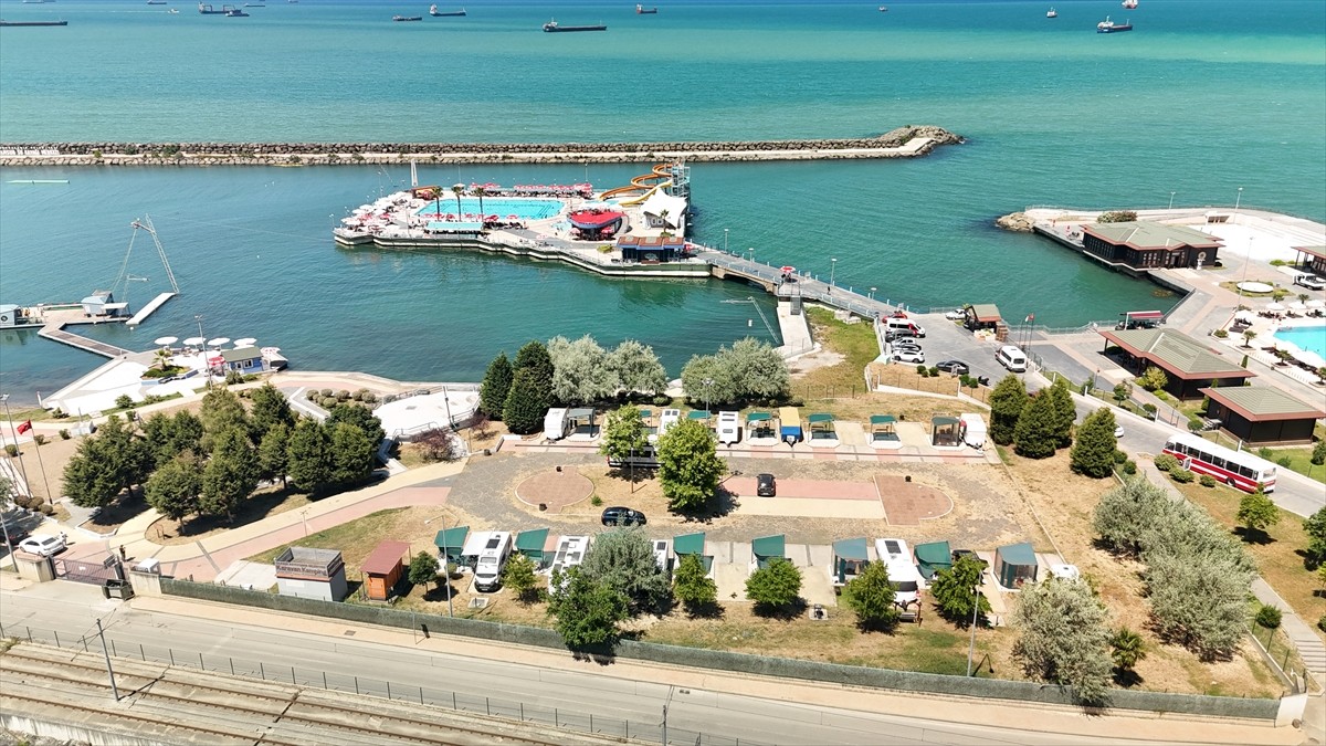 Samsun'da 4 ilçede yer alan karavan parklar, 43 ülke ve 79 şehirden gelen yerli ve yabancı...