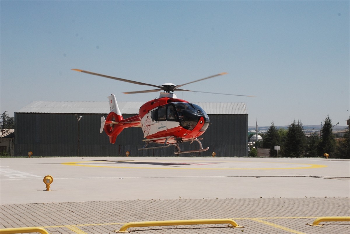 Samsun'da prematüre olarak dünyaya gelen ve akciğer solunum sıkıntısı yaşayan 5 aylık bebek...