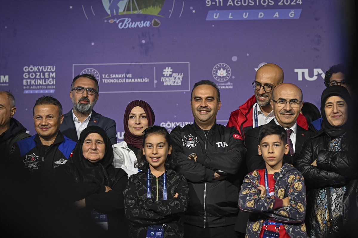 Sanayi ve Teknoloji Bakanı Mehmet Fatih Kacır, bu yıl Bursa Uludağ'da gerçekleştirilen ve 11...