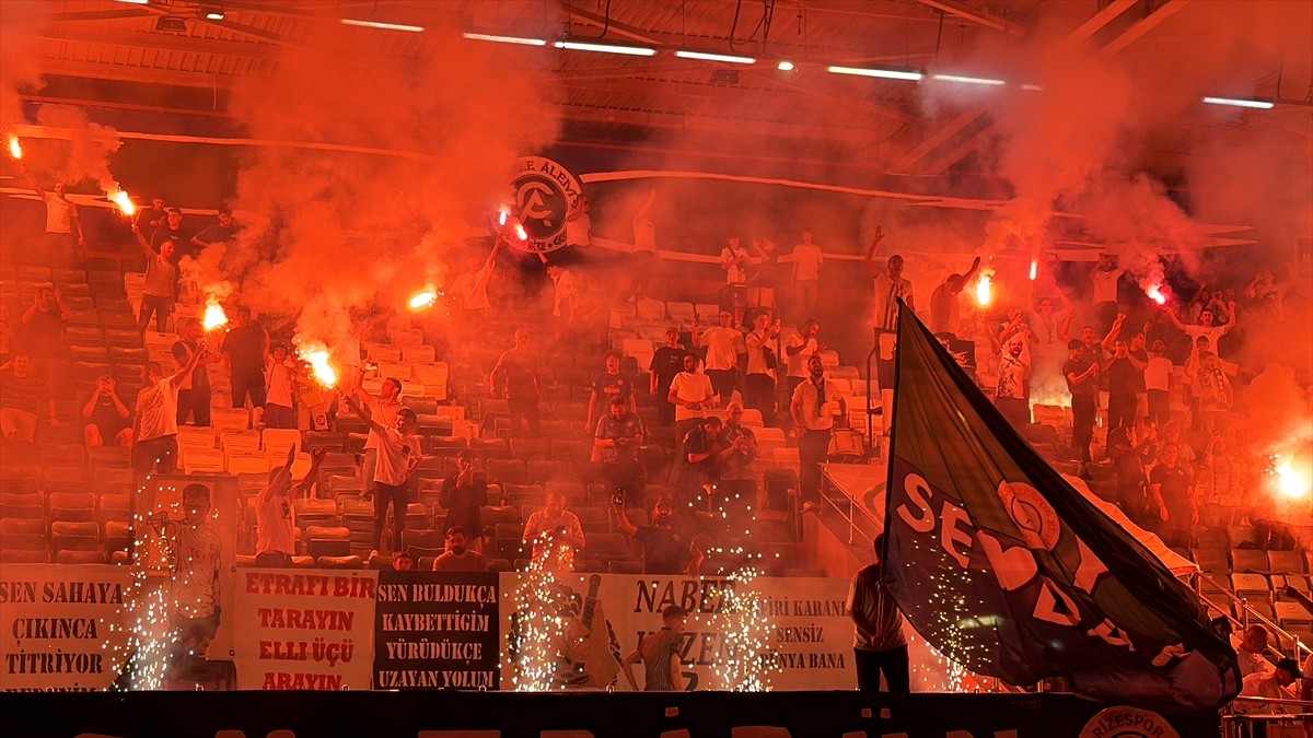 Trendyol Süper Lig'in ilk haftasında 12 Ağustos Pazartesi günü RAMS Başakşehir'i konuk edecek...