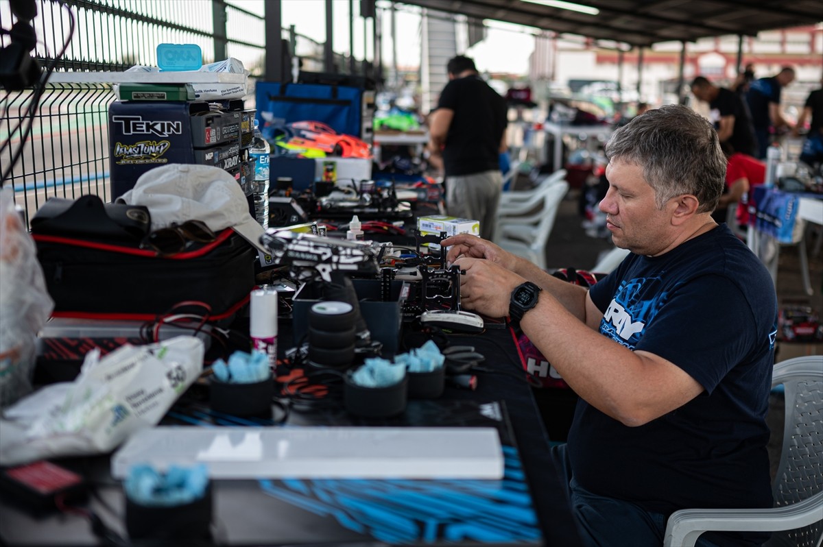 Türkiye Onroad Şampiyonasının (TORC) üçüncü etabı Afyonkarahisar'da gerçekleştirildi. Yaklaşık 40...