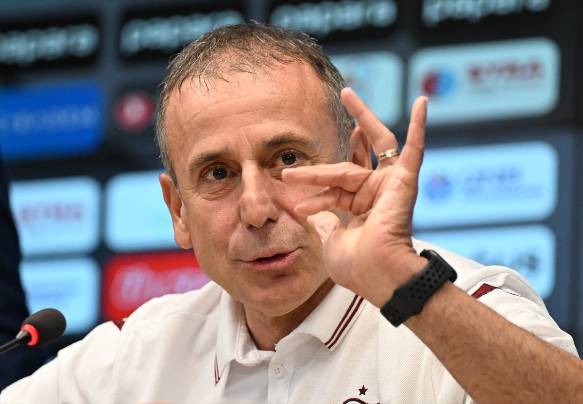 UEFA Avrupa Ligi 3. eleme turunda Avusturya'nın Rapid Wien takımını konuk edecek Trabzonspor'un...