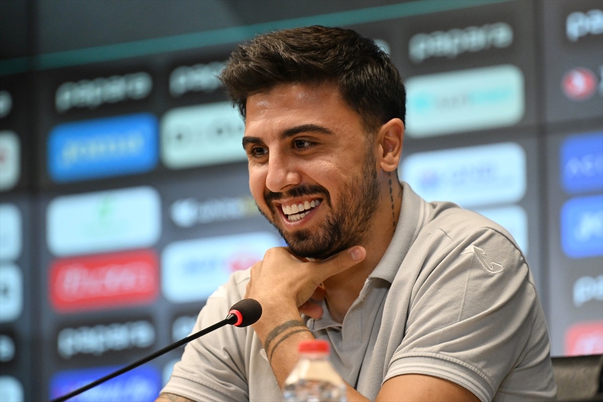 UEFA Avrupa Ligi 3. eleme turunda Avusturya'nın Rapid Wien takımını konuk edecek Trabzonspor'un...