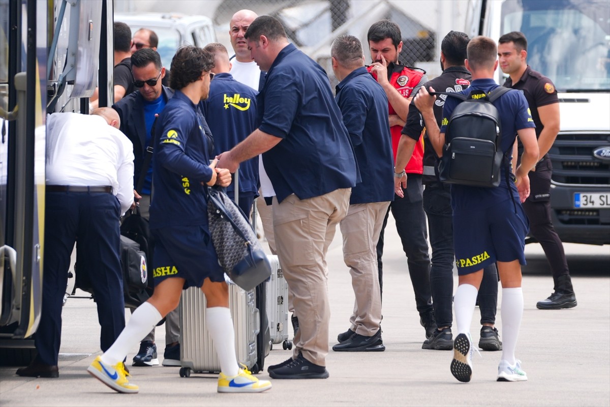 UEFA Şampiyonlar Ligi 3. eleme turunda yarın deplasmanda Fransa'nın Lille takımıyla karşılaşacak...