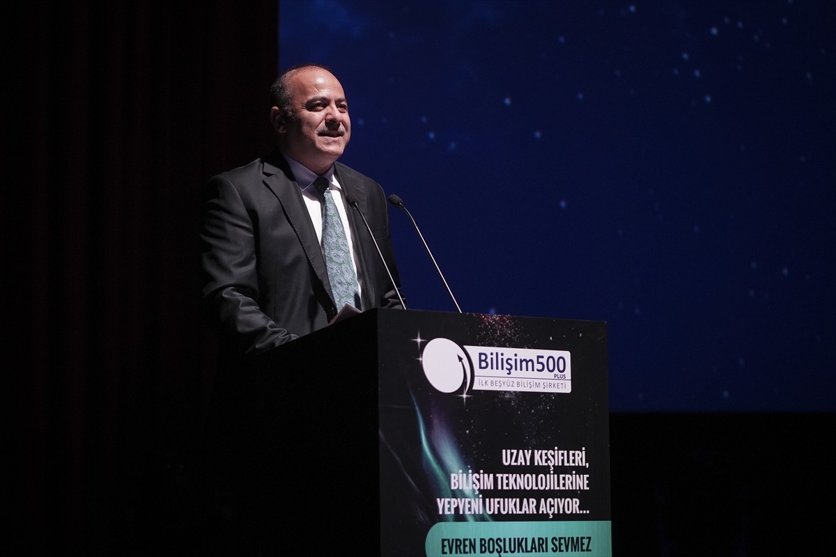 Ulaştırma ve Altyapı Bakan Yardımcısı Ömer Fatih Sayan, "Bilişim 500 Araştırma" sonuçlarının...