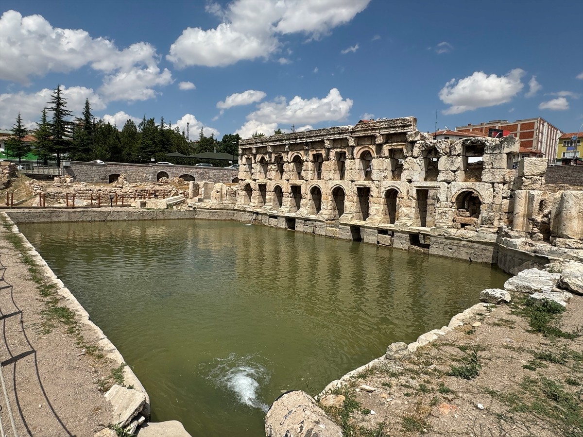 Yozgat'ın Sarıkaya ilçesinde 2018'de UNESCO Dünya Mirası Geçici Listesi'ne alınan ve "Kral Kızı"...
