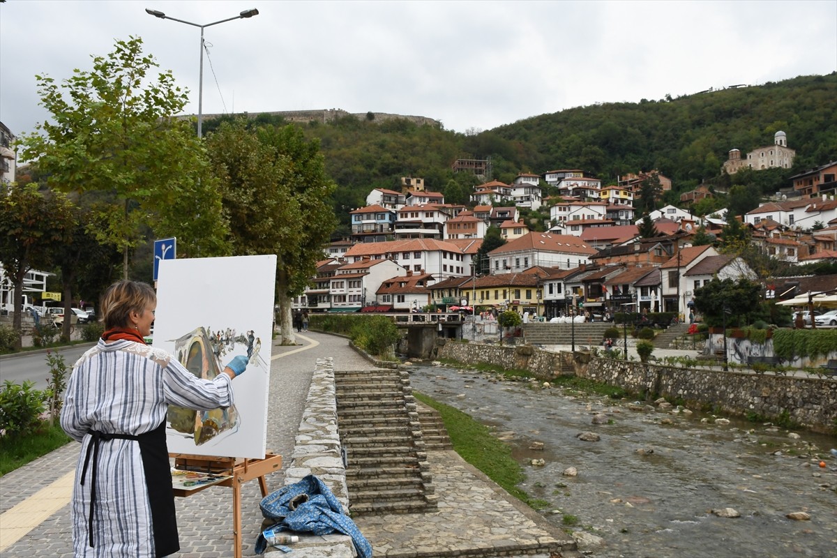 Kosova'nın güneyindeki Prizren şehrinde düzenlenen 22. Uluslararası Sanatla Uyanmak Festivali, "4....