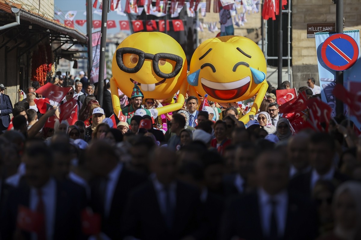 Milli Eğitim Bakanı Yusuf Tekin, Milli Eğitim Bakanlığı ile Aile ve Sosyal Hizmetler Bakanlığı...