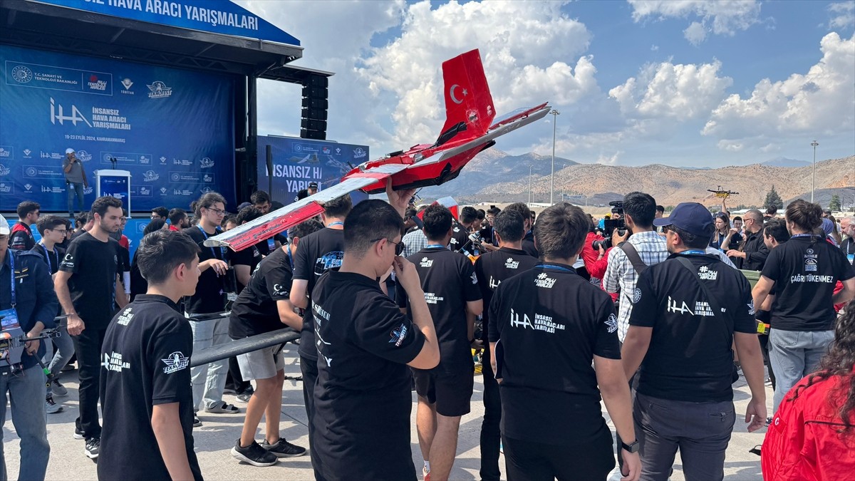 TEKNOFEST Yönetim Kurulu ve Türkiye Teknoloji Takımı Vakfı Mütevelli Heyeti Başkanı Selçuk...