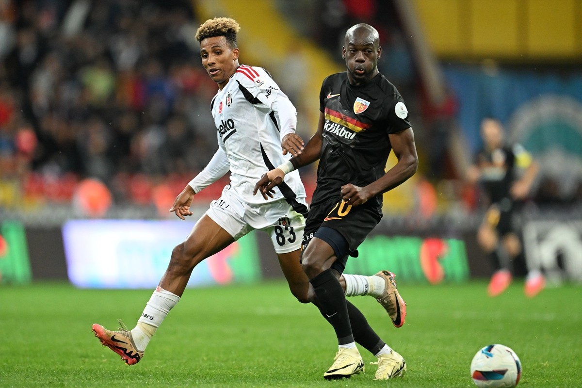 Trendyol Süper Lig'in 7. haftasında Bellona Kayserispor ile Beşiktaş RHG Enertürk Enerji...