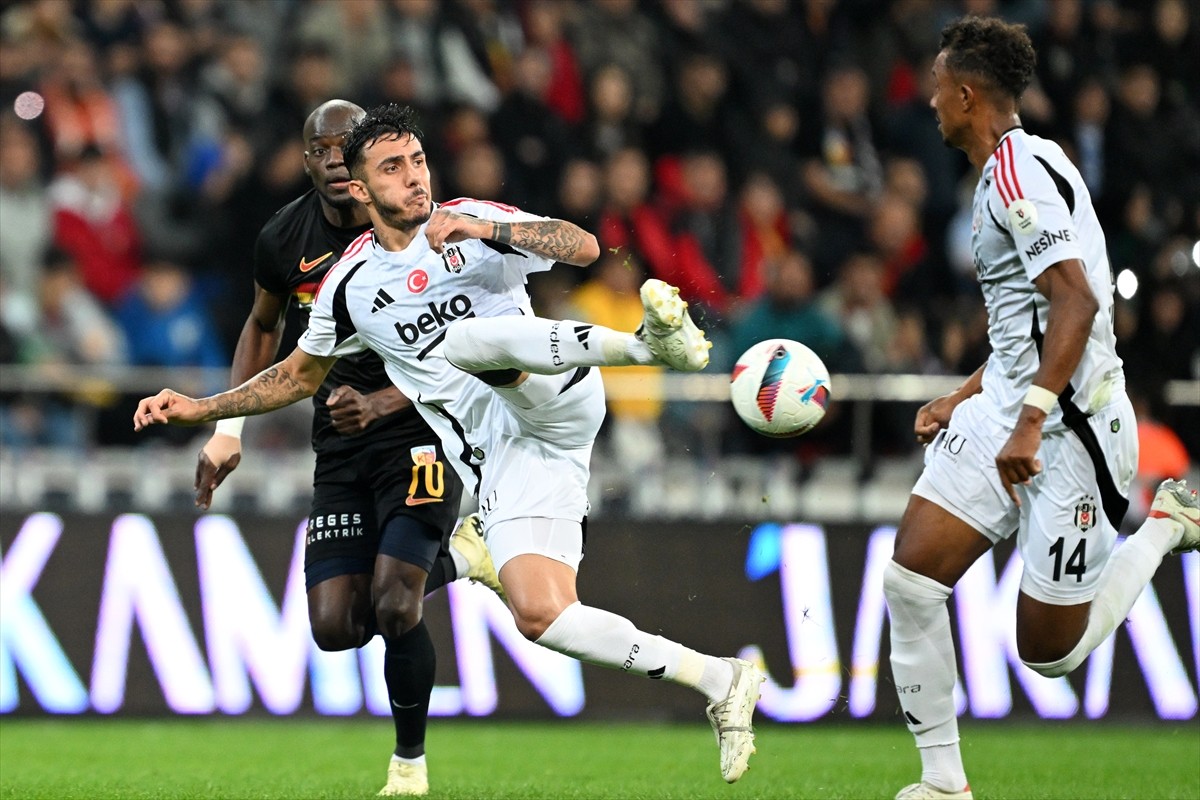 Trendyol Süper Lig'in 7. haftasında Bellona Kayserispor ile Beşiktaş RHG Enertürk Enerji...