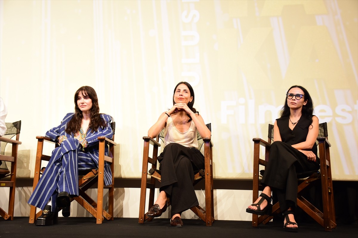 61. Uluslararası Antalya Altın Portakal Film Festivali kapsamında, "Savrulan Zaman" filminin...