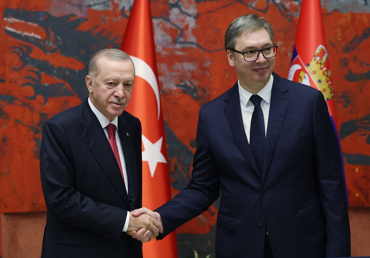 Cumhurbaşkanı Recep Tayyip Erdoğan, resmi ziyarette bulunmak üzere geldiği Belgrad'da, Sırbistan...