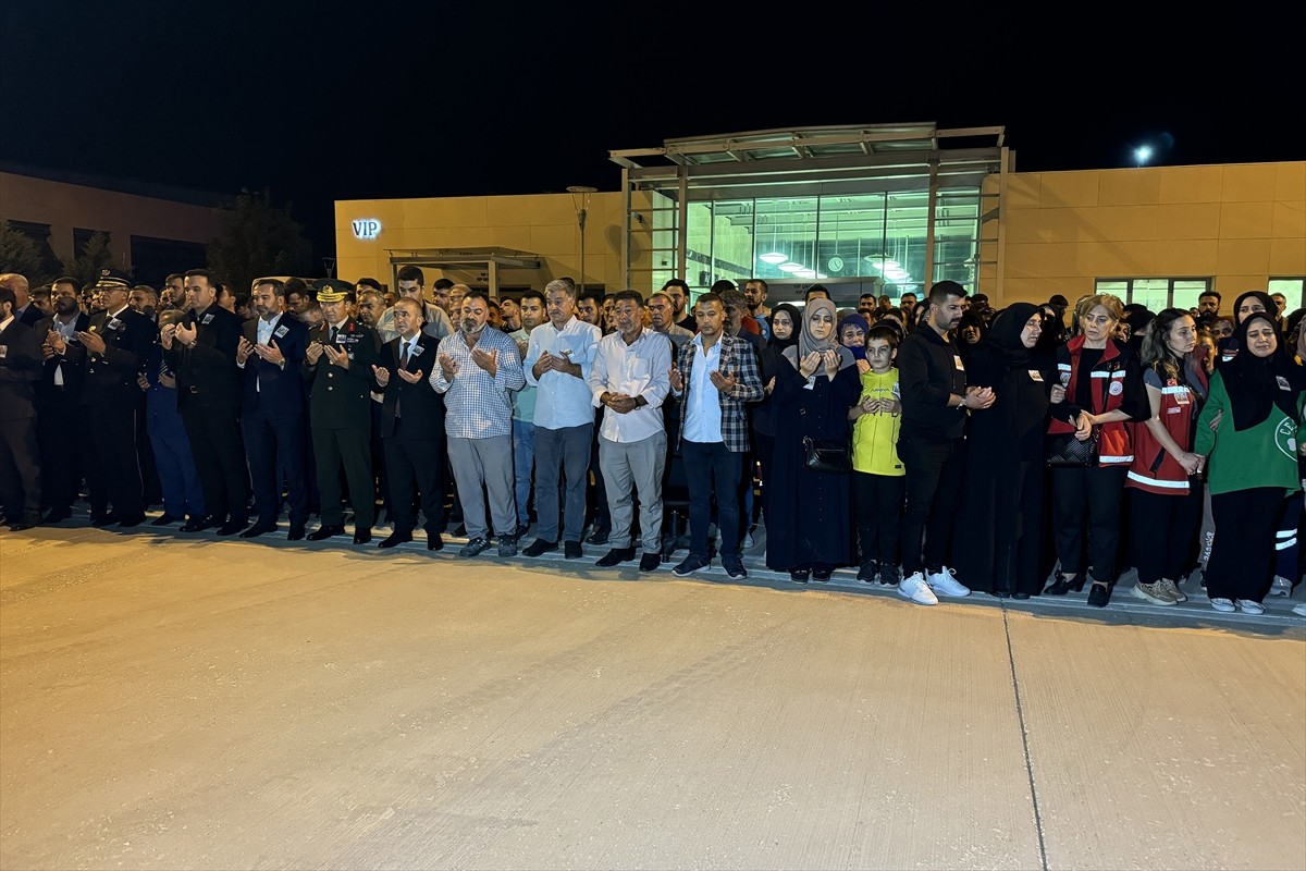 Pençe-Kilit Operasyonu bölgesinde bölücü terör örgütü mensuplarınca yapılan taciz atışı sonucu...