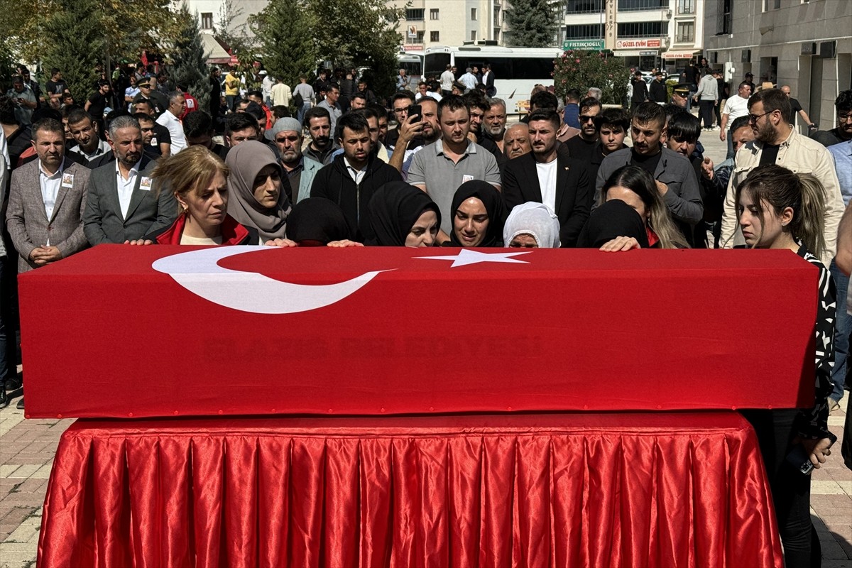 Pençe-Kilit Operasyonu bölgesinde bölücü terör örgütü mensuplarınca yapılan taciz atışı sonucu...