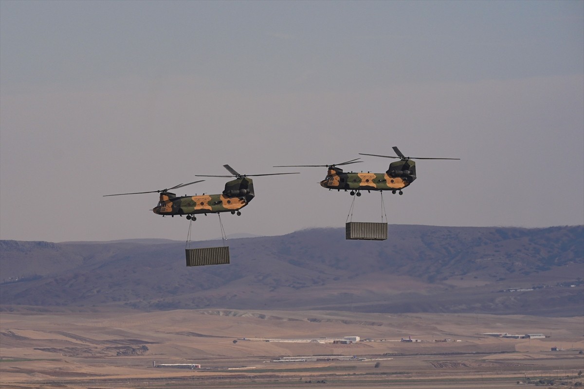 Türk Silahlı Kuvvetlerinin (TSK) ateş gücünün sergilendiği "Ateş Serbest- 2024" faaliyetinde...