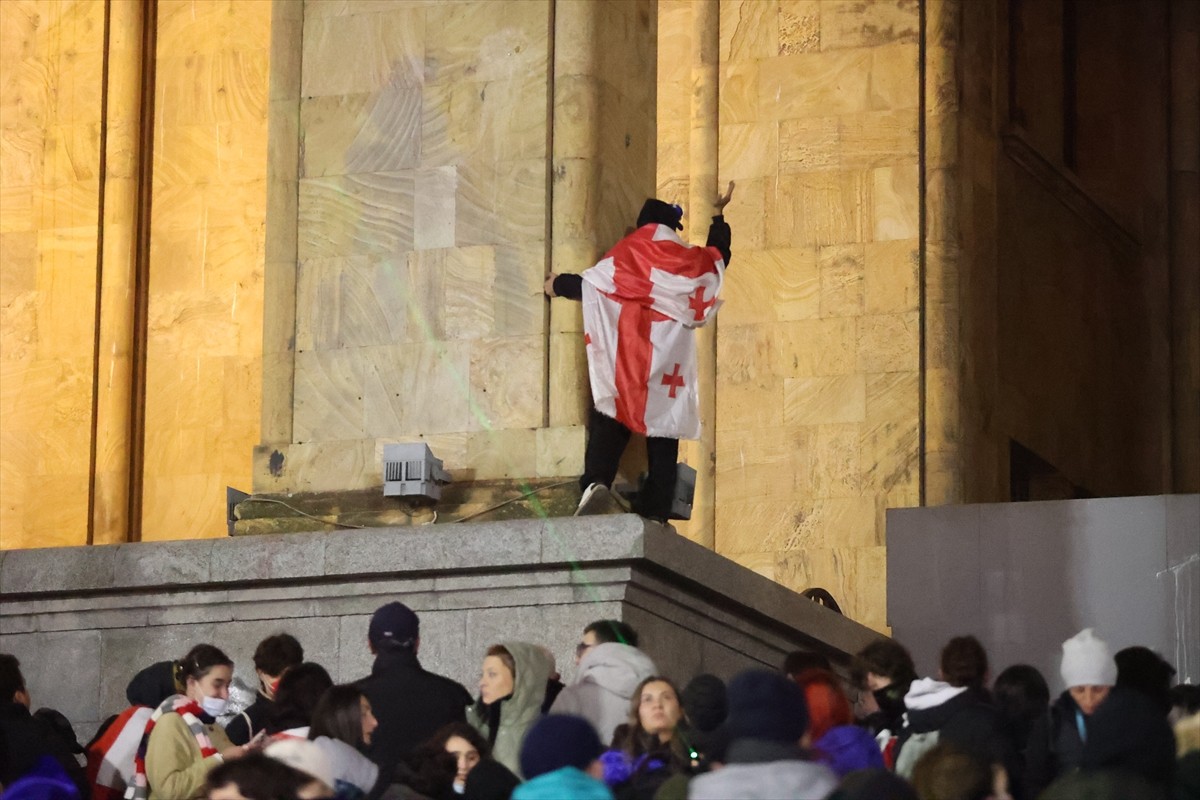 Gürcistan Başbakanı İrakli Kobakhidze'nin, ülkenin Avrupa Birliği'ne (AB) katılım müzakerelerini...