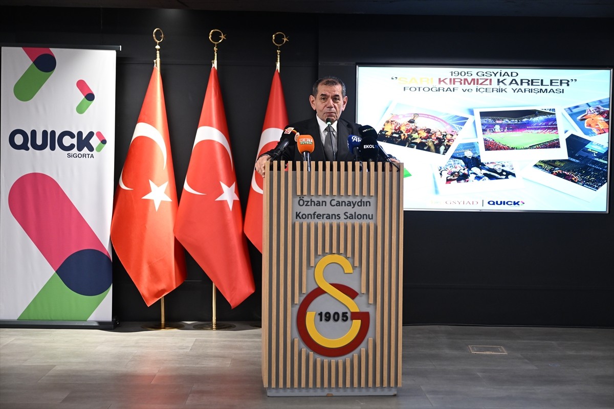 1905 Galatasaraylı Yönetici ve İş İnsanları Derneği (GSYİAD) tarafından düzenlenen "Sarı-Kırmızı...