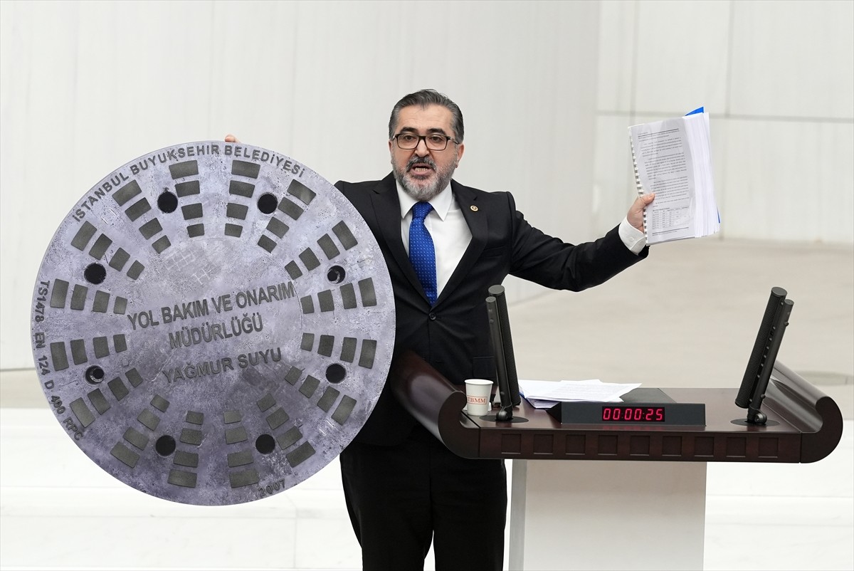 AK Parti İstanbul Milletvekili Adem Yıldırım, Ticaret ile Hazine ve Maliye bakanlıklarının 2025...