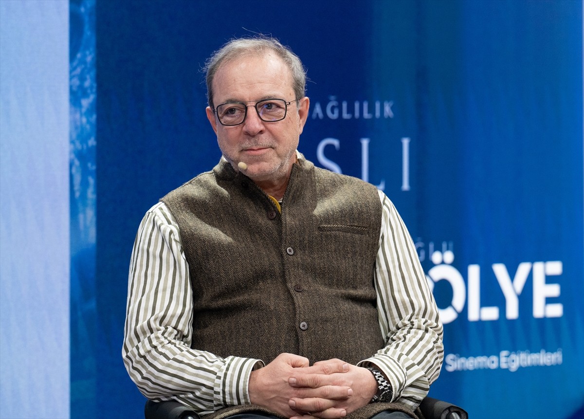 Anadolu Ajansının (AA) Sinema Atölyesi serisinin onbirinci etkinliği, "Yönetmen Semih Kaplanoğlu...