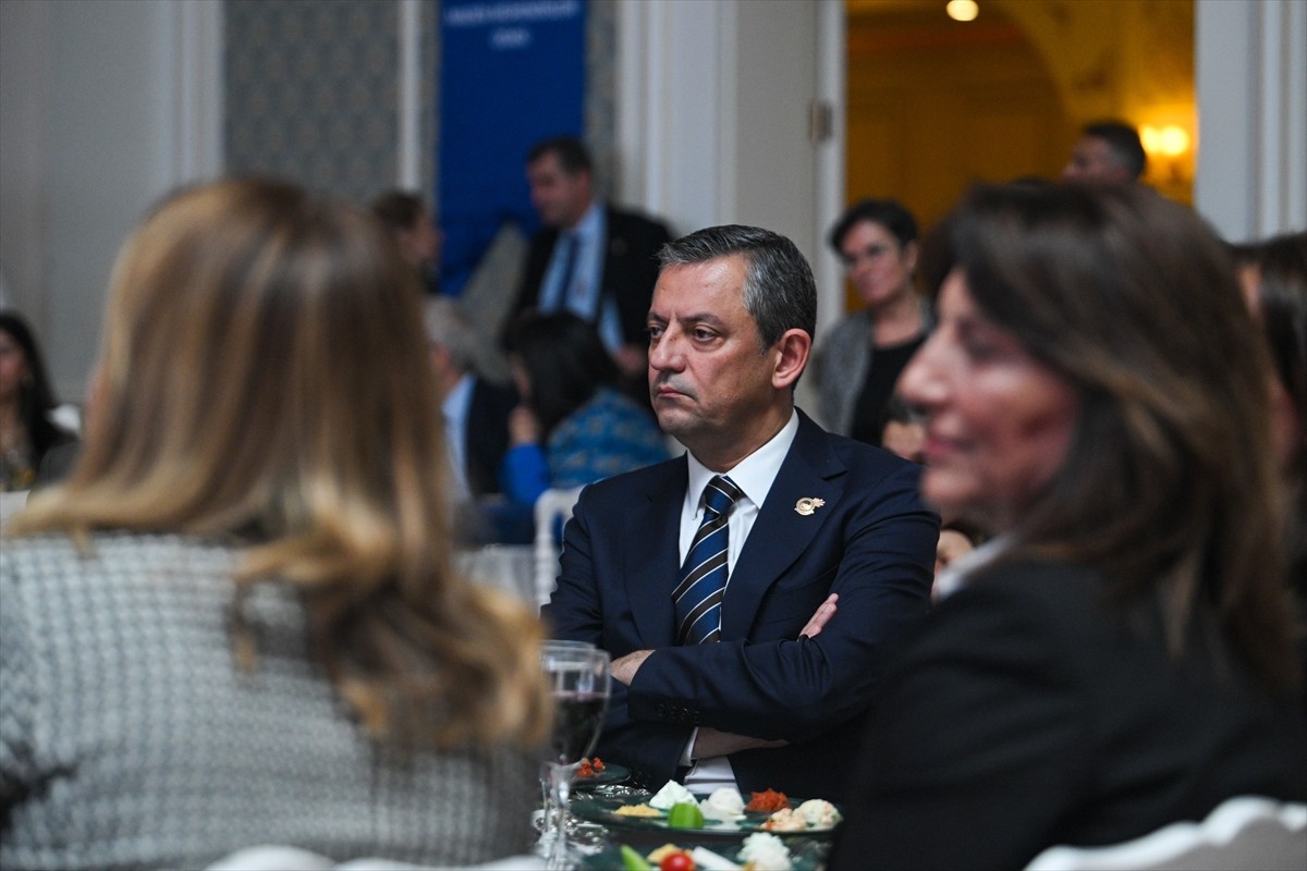 CHP Genel Başkanı Özgür Özel, Türk Mühendis ve Mimar Odaları Birliği (TMMOB) Maden Mühendisleri...