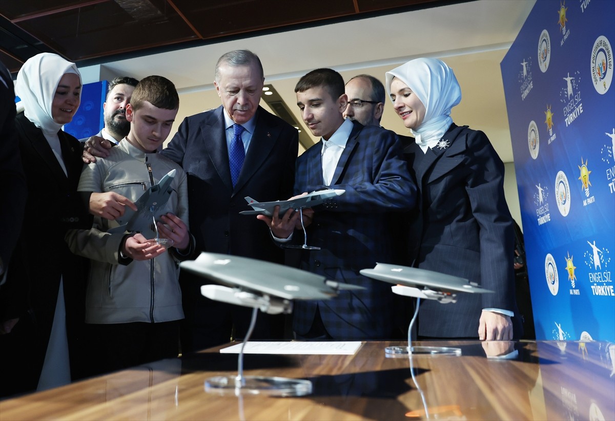 Cumhurbaşkanı ve AK Parti Genel Başkanı Recep Tayyip Erdoğan, AK Parti Kongre Merkezi'nde...