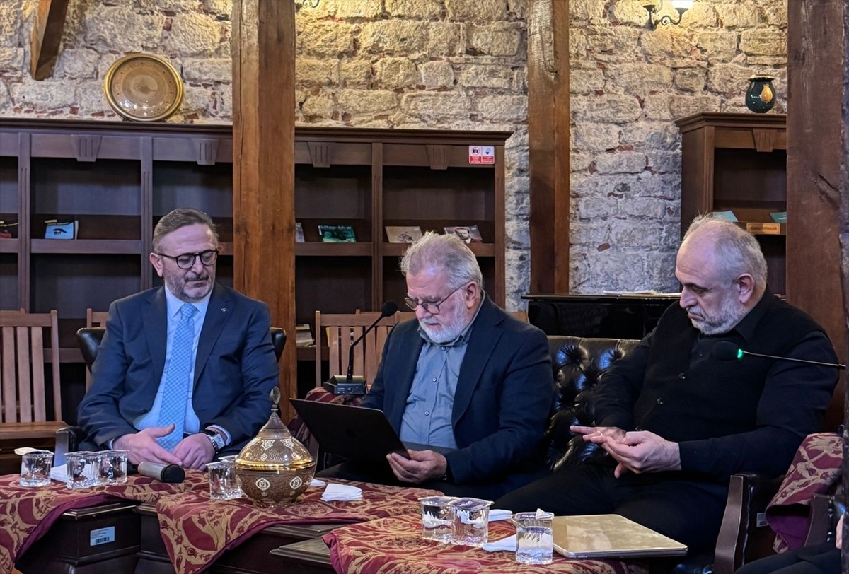 Cumhurbaşkanlığı 2021 Kültür Sanat Büyük Ödülü sahibi, bilim insanı, felsefeci ve yazar Prof. Dr....