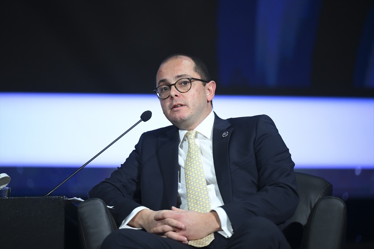 Cumhurbaşkanlığı İletişim Başkanlığınca, "İletişimde Yapay Zeka: Eğilimler, Tuzaklar ve Dönüşüm"...