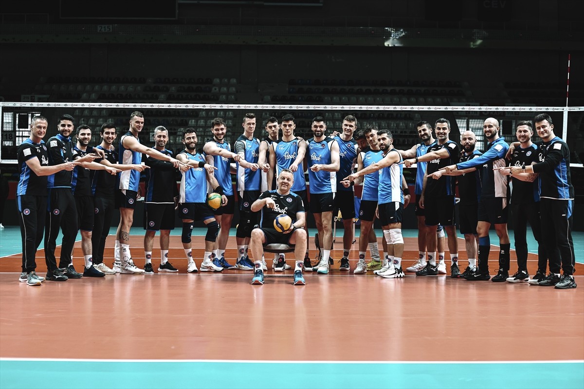 Halkbank Erkek Voleybol Takımı Başantrenörü Igor Kolakovic, AA muhabirine yaptığı açıklamada ilk...
