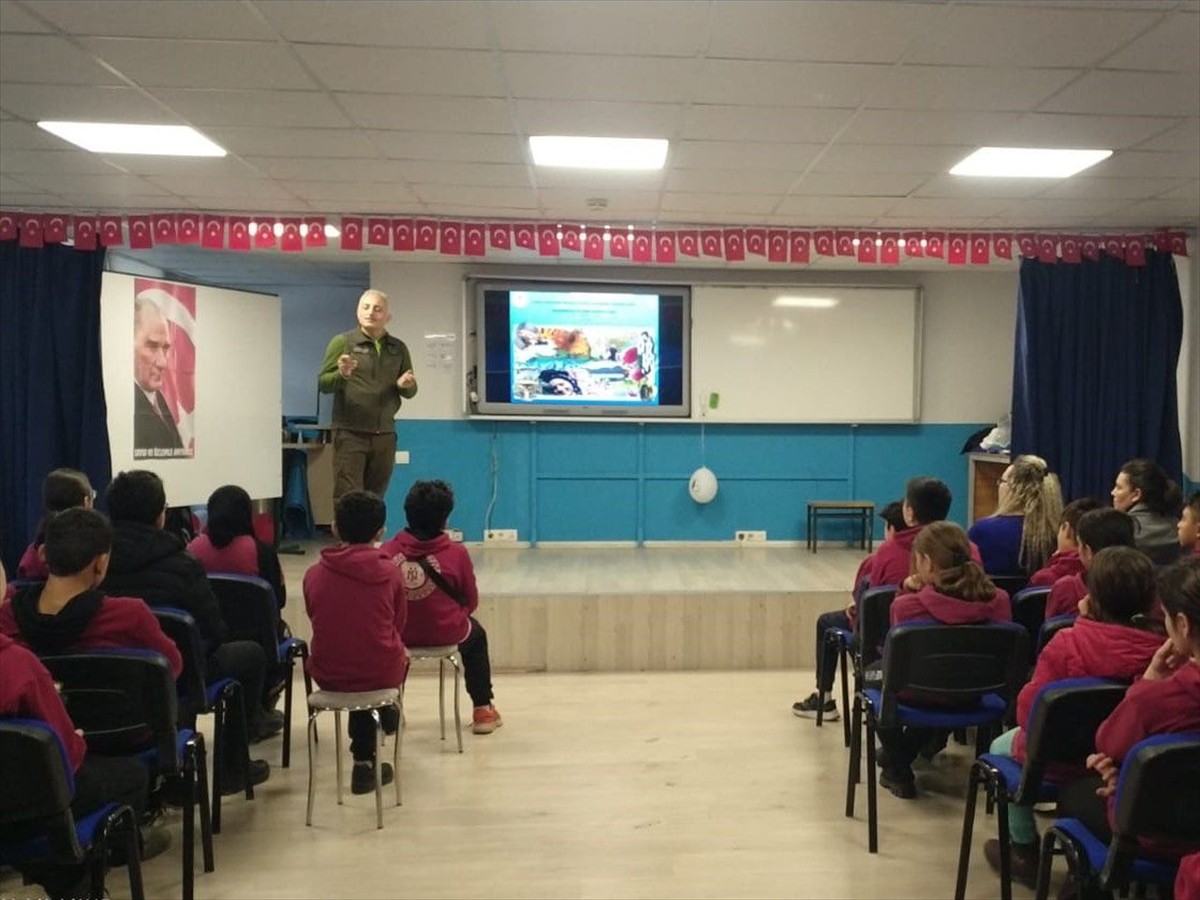 Kastamonu'da Doğa Koruma ve Milli Parklar Şube Müdürlüğü, 2024'te 1536 öğrenciye doğa eğitimi...