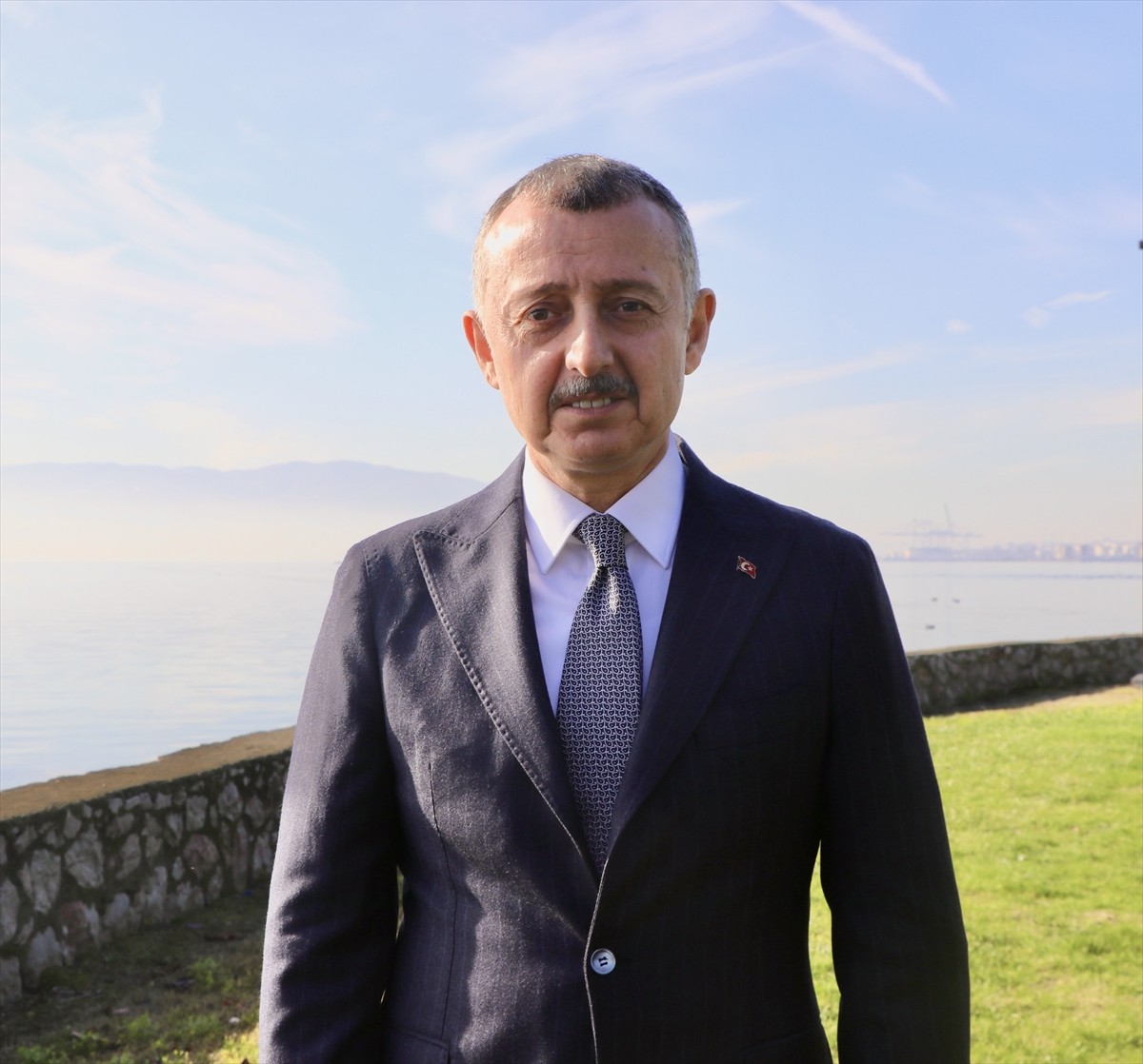 Kocaeli Büyükşehir Belediye Başkanı Tahir Büyükakın, müsilaj (deniz salyası) ile ilgili...