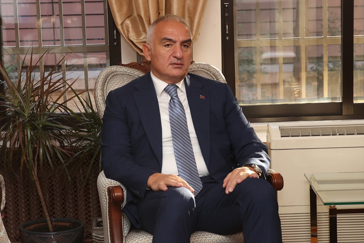 Kültür ve Turizm Bakanı Mehmet Nuri Ersoy (sağda), Yunanistan ziyareti kapsamında Selanik...