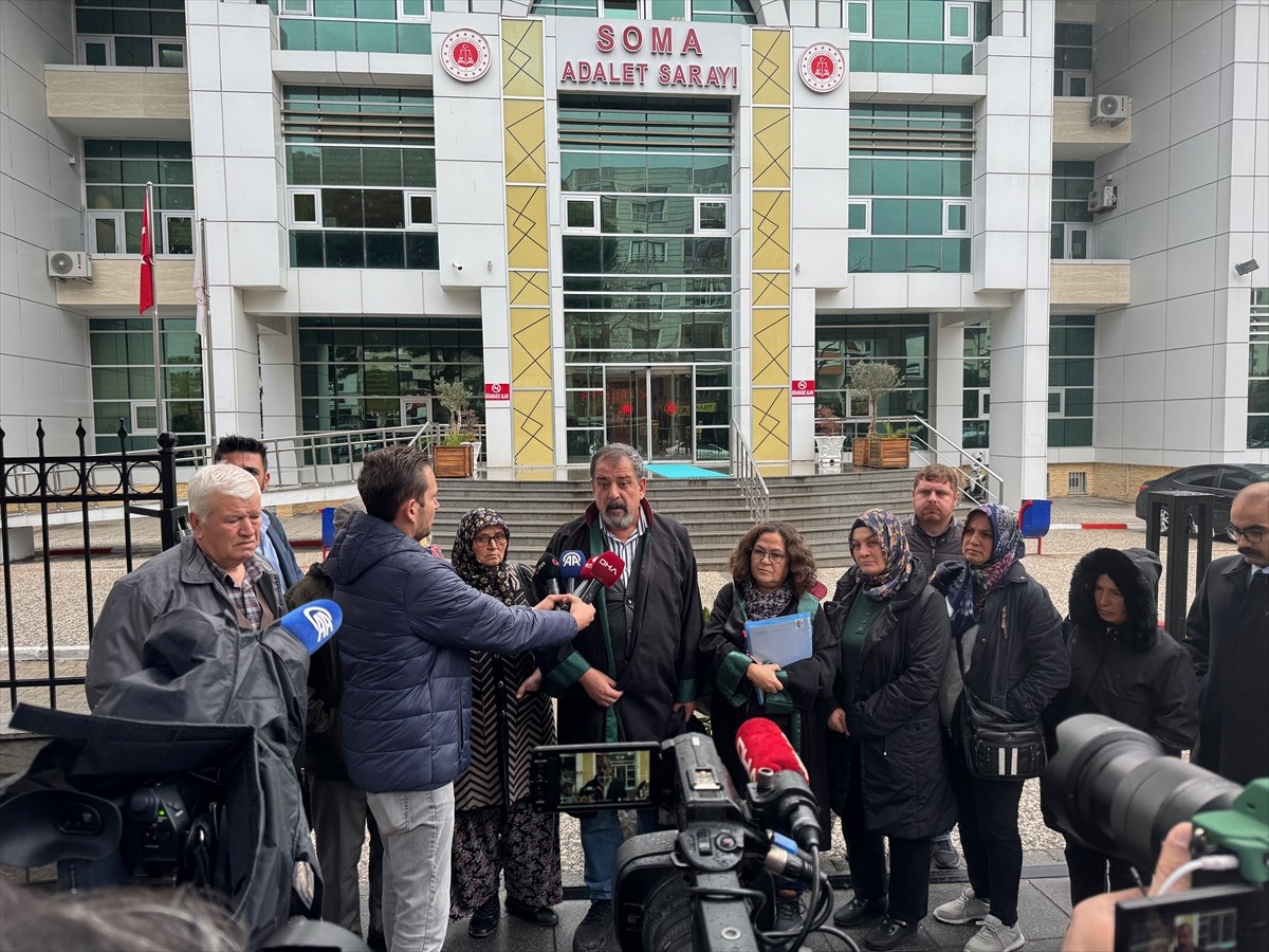 Manisa'nın Soma ilçesinde 10 yıl önce 301 işçinin hayatını kaybettiği maden faciasıyla ilgili...