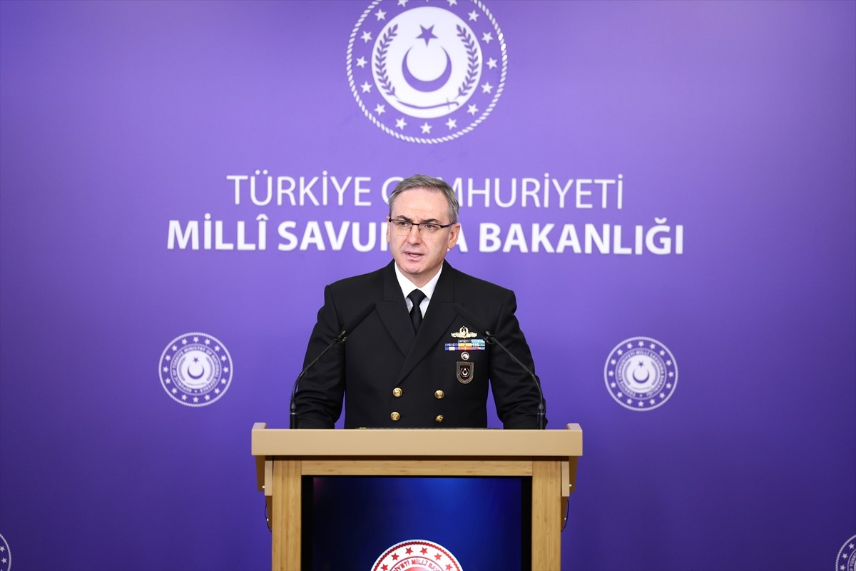 Milli Savunma Bakanlığı (MSB) Basın ve Halkla İlişkiler Müşaviri Tuğamiral Zeki Aktürk...