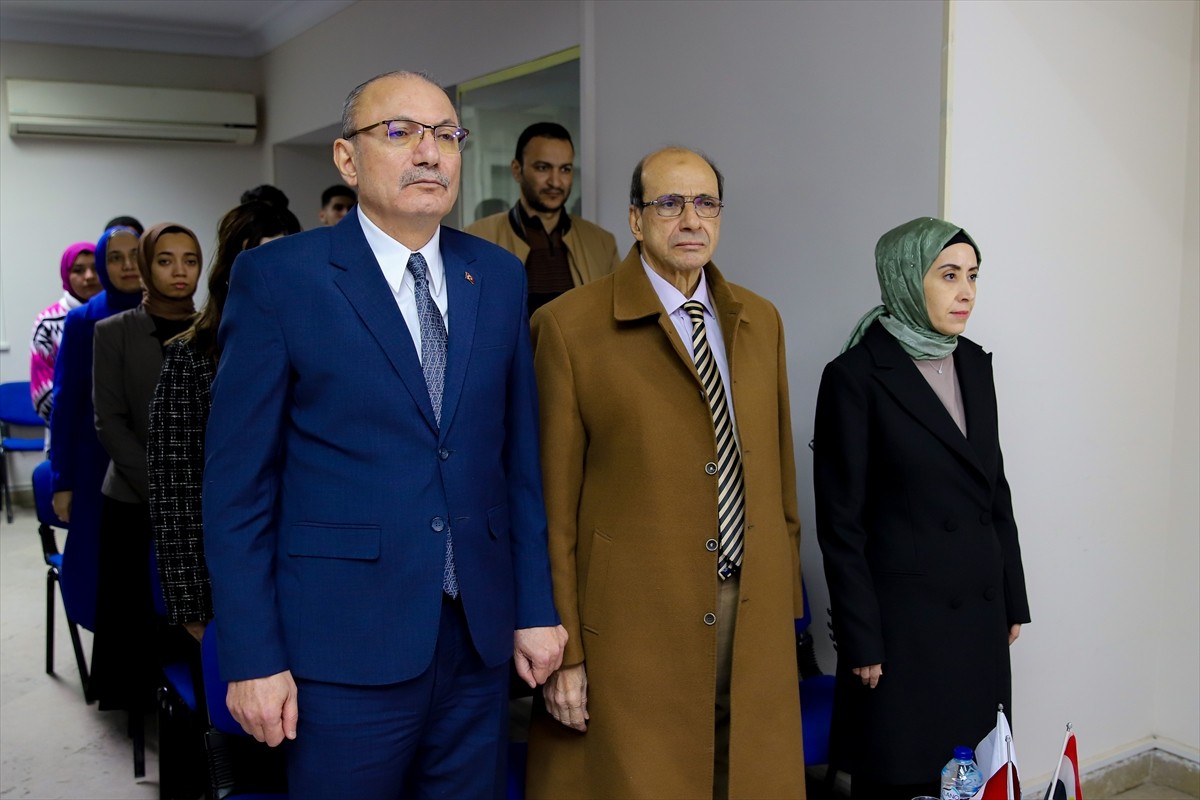 Mısır'da uzun yıllar yaşayan İstiklal Marşı'nın yazarı Mehmet Akif Ersoy, vefatının 88'inci...