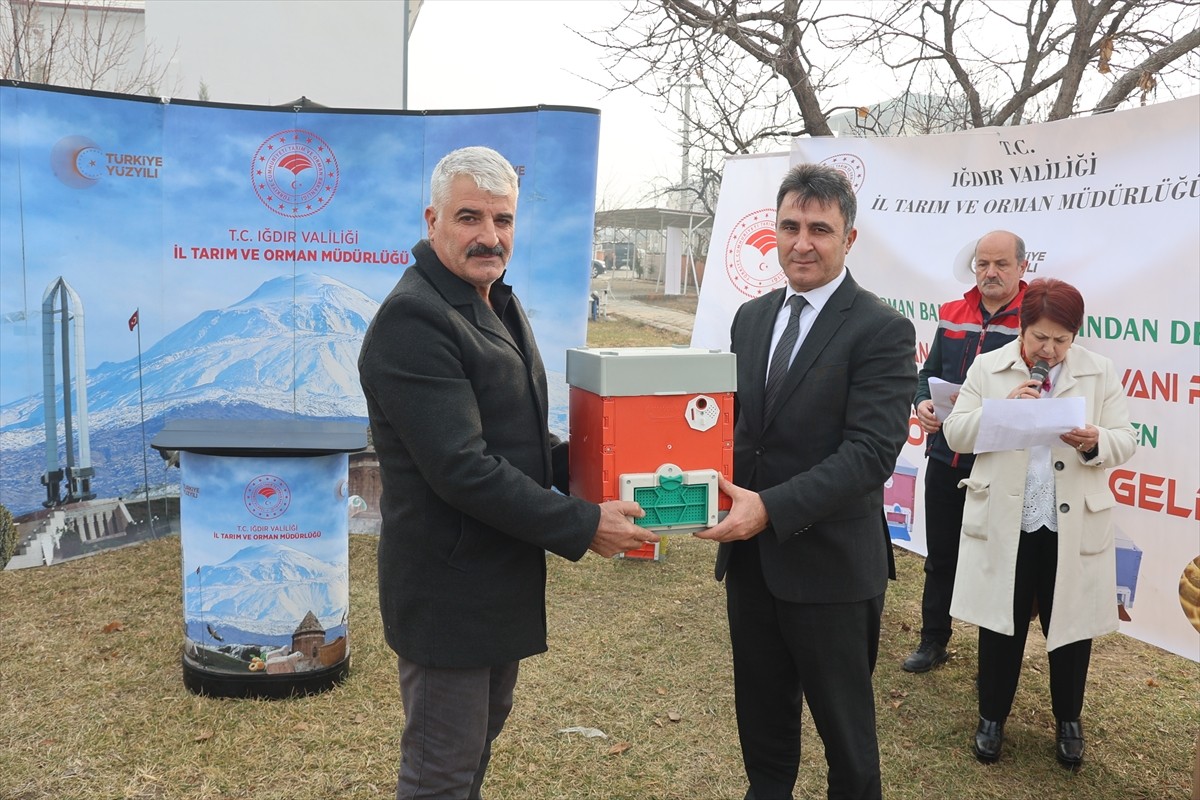 Sahip olduğu coğrafi olanakları ve iklim yapısıyla tarım ve hayvancılıkta önce çıkan Iğdır'da, 52...