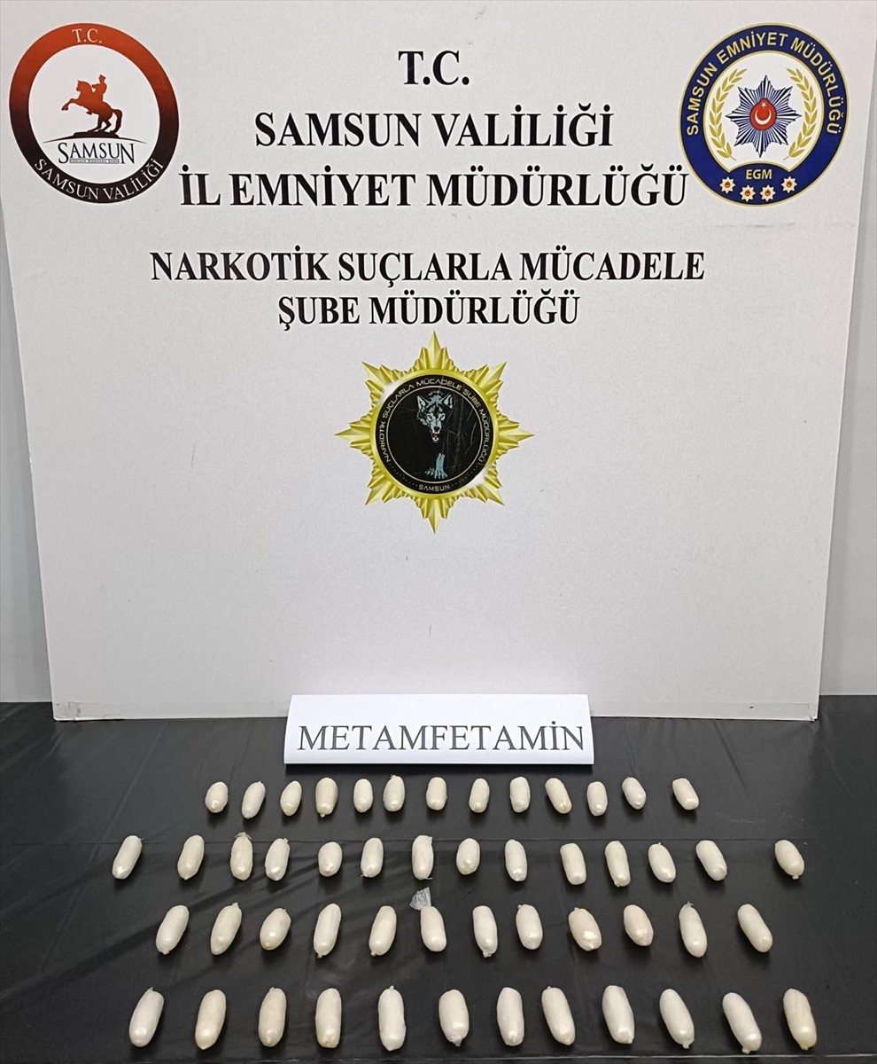 Samsun'un Çarşamba ilçesinde bağırsağında uyuşturucu kapsülü ele geçirilen yabancı uyruklu şüpheli...