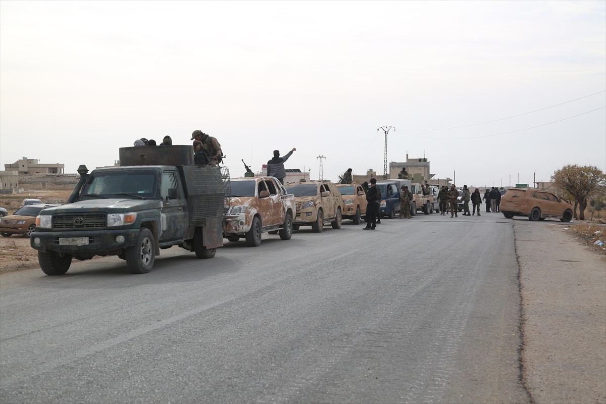 Suriye Milli Ordusu (SMO), ABD destekli terör örgütü PKK/YPG'nin işgalinden kurtardığı Münbiç...