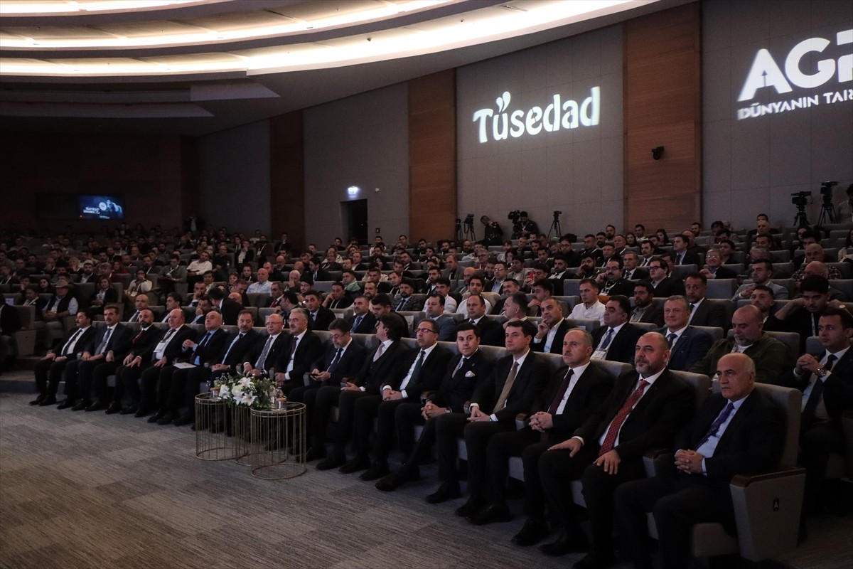 Tüm Süt, Et ve Damızlık Sığır Yetiştiricileri Derneğince (TÜSEDAD) Bursa'nın Orhangazi ilçesindeki...