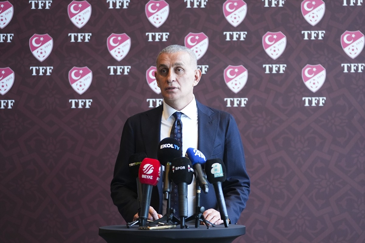 Türkiye Futbol Federasyonu (TFF) Başkanı İbrahim Hacıosmanoğlu, açıklamalarda bulundu.