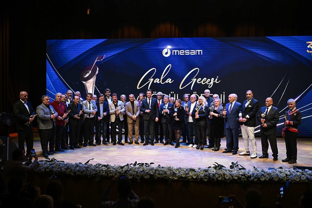 Türkiye Musiki Eseri Sahipleri Meslek Birliğinin (MESAM) kuruluşunun 38. yılı, "Gazzeli çocuklar"...