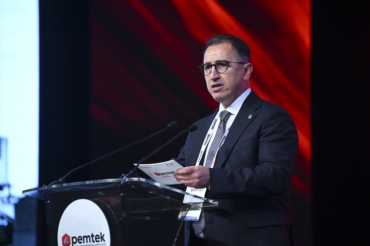 Türkiye Petrolleri Anonim Ortaklığı (TPAO) Yönetim Kurulu Başkanı ve Genel Müdürü Ahmet Türkoğlu...