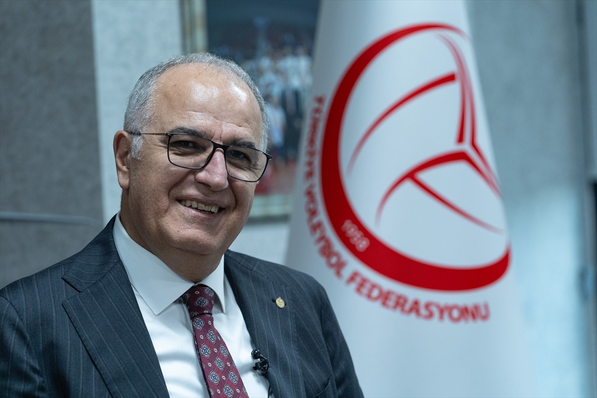 Türkiye Voleybol Federasyonu Başkanı Mehmet Akif Üstündağ, Türkiye Voleybol Federasyonunun 2024...